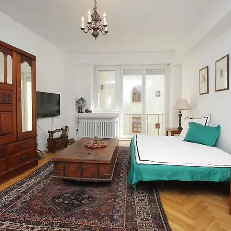 Old Centre Antik - Panska アパート